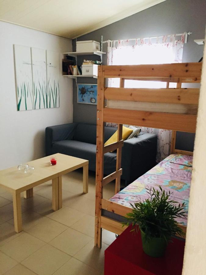 Artist Cottage In Dromolaxia Larnaka Exterior foto